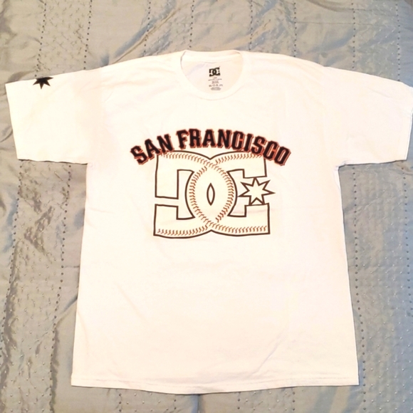 DC Other - DC shirt sz L T-shirt